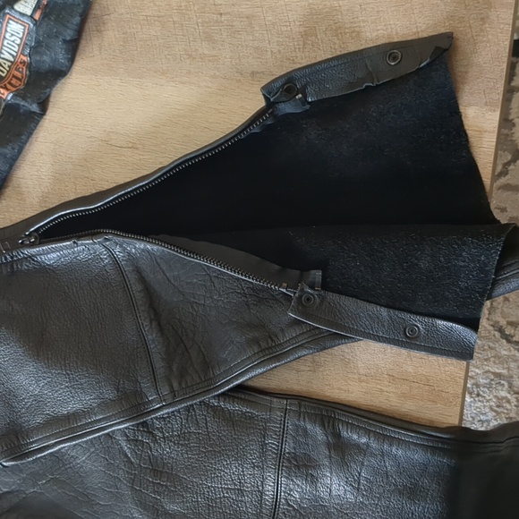 Beautiful Leather Riding Chaps😎 - Picture 4 of 10